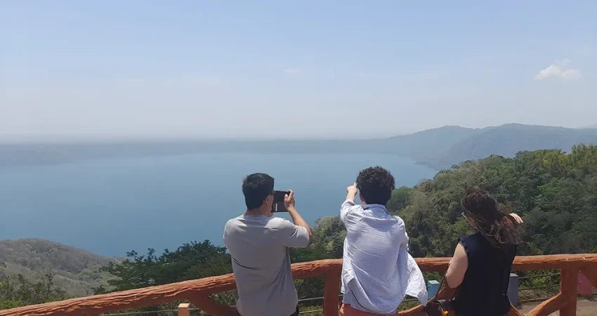 Laguna de Apoyo03- NicaTravelandTours