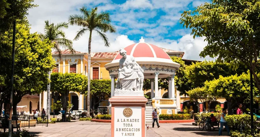 Nica Travel and Tours- Granada City02