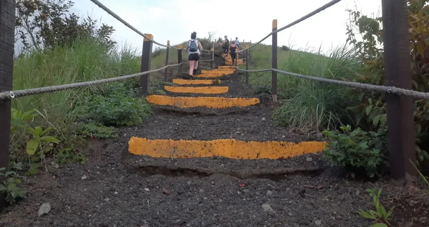 Volcan Masaya 10- NicaTravelandTours